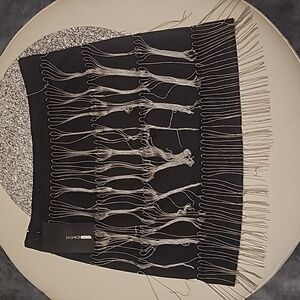 Electric eye catching silver string bearded mini skirt